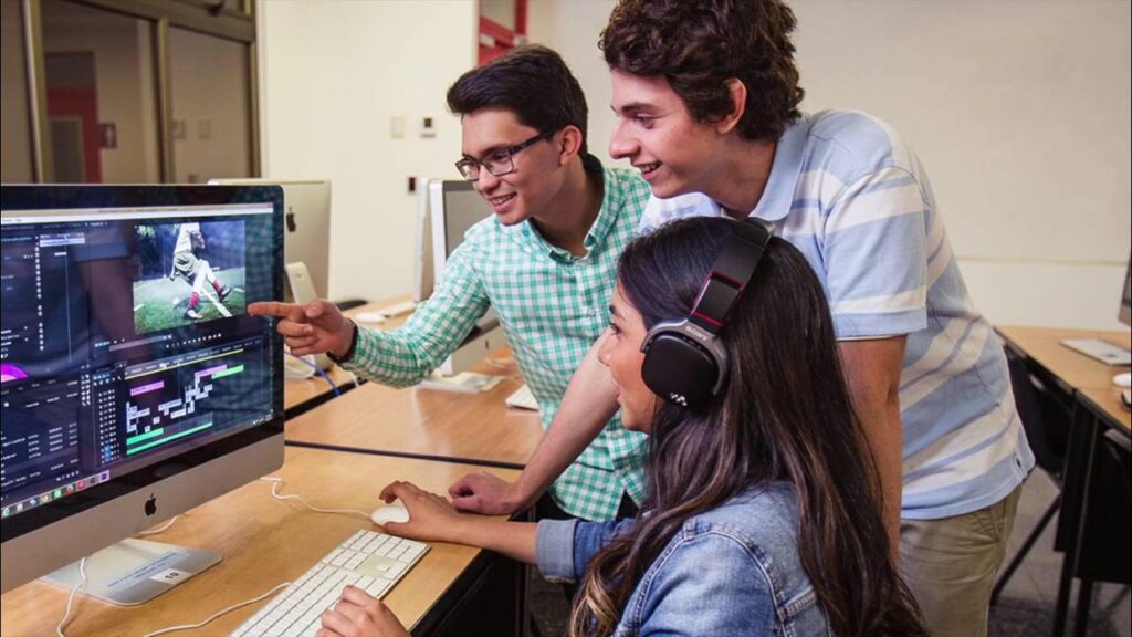 la experiencia única de formarse en la Escuela Universitaria de Artes TAI