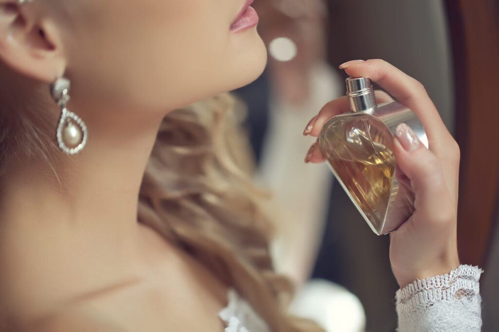 Perfumes ideales para mujeres profesionales que buscan un aroma sofisticado