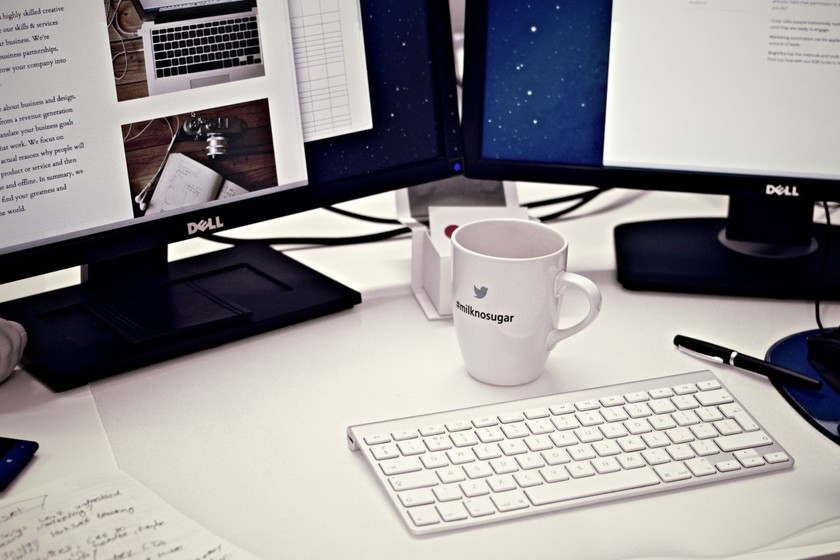 Qué computadora comprar si trabajas desde casa